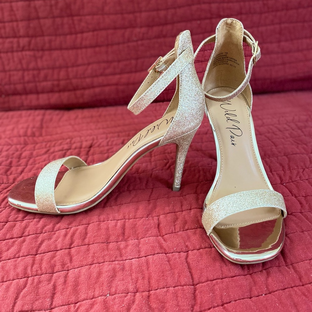 Wild Pair strap sandals